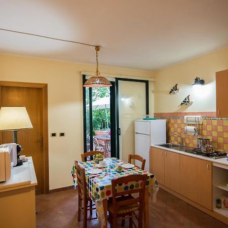 A Marina Apartment Monforte San Giorgio Marina Exterior foto