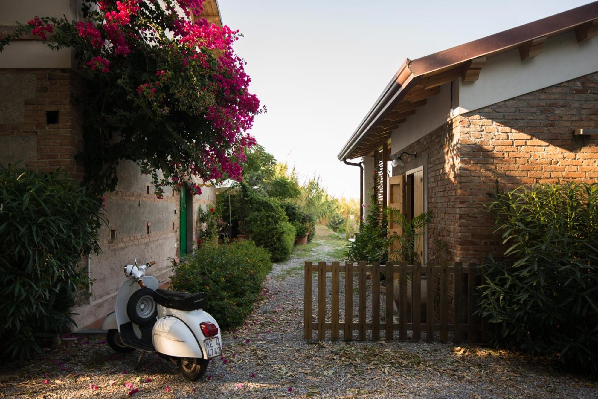 A Marina Apartment Monforte San Giorgio Marina Exterior foto